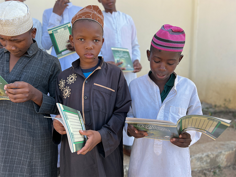 Elif-Ba Dağıtımı (Afrika)